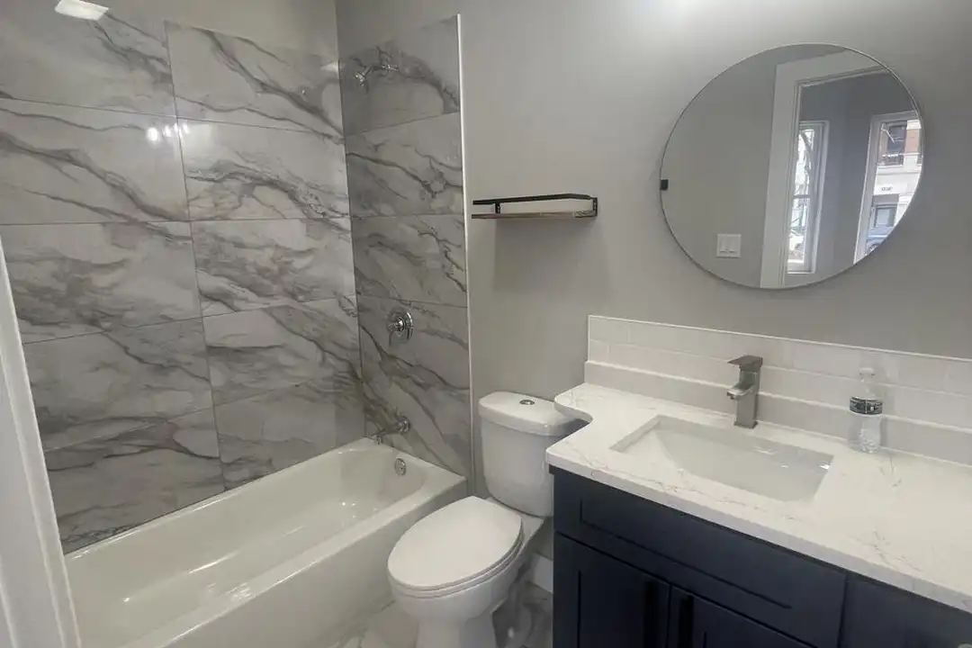 1821 W Haddon Ave unit 1 - View 2