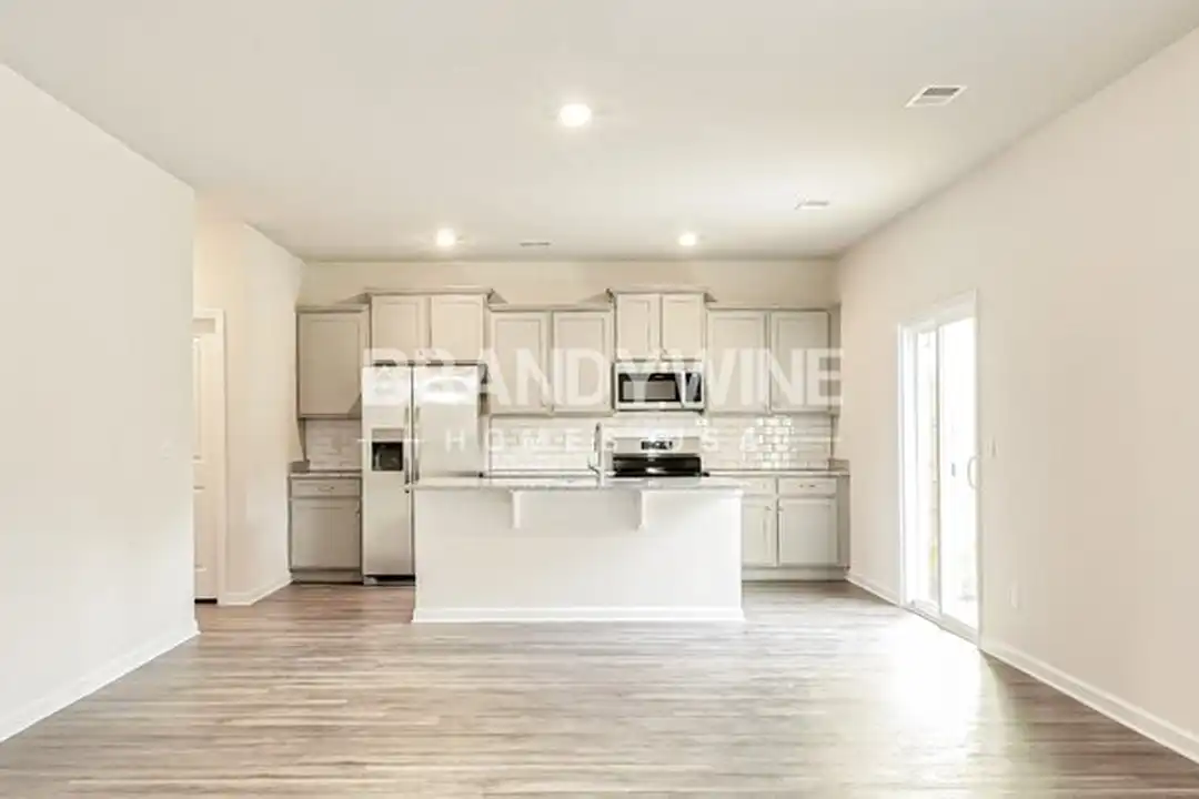 674 Patmore Dr - More
