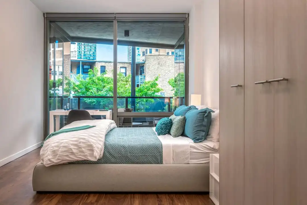 3488 N Broadway - View 5
