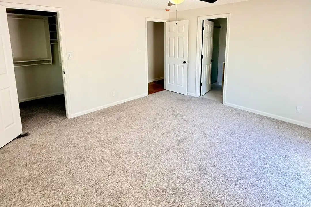 6920 Chesterfield Ln - View 6
