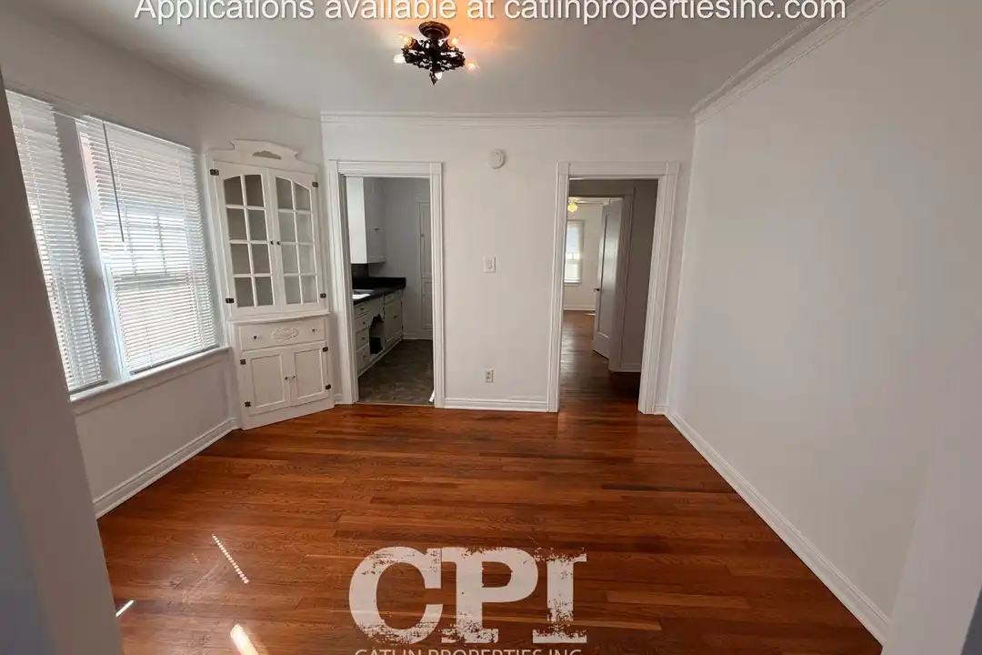 1533 20th Ave unit 4 – photo 1