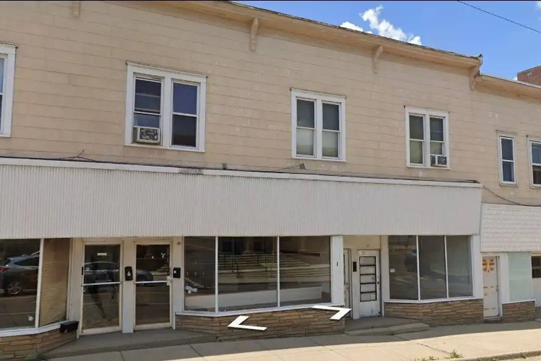 43 S Arch Ave