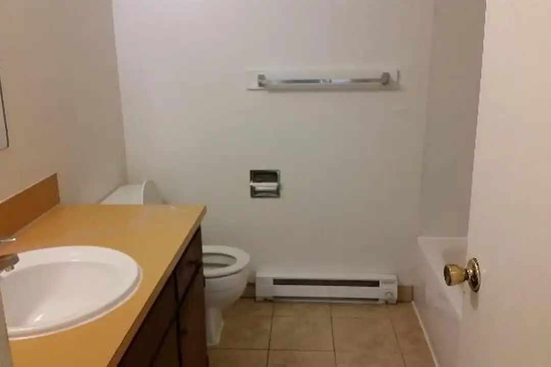 Apartment in Salem - More