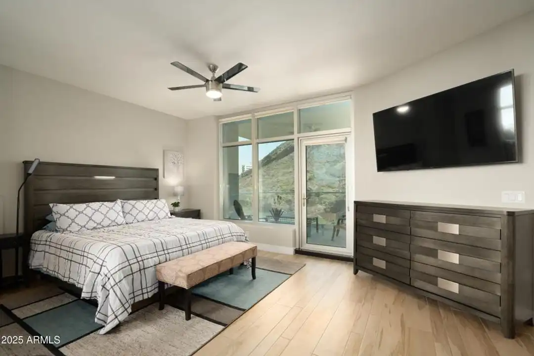 140 E Rio Salado Pkwy unit # 412 - More