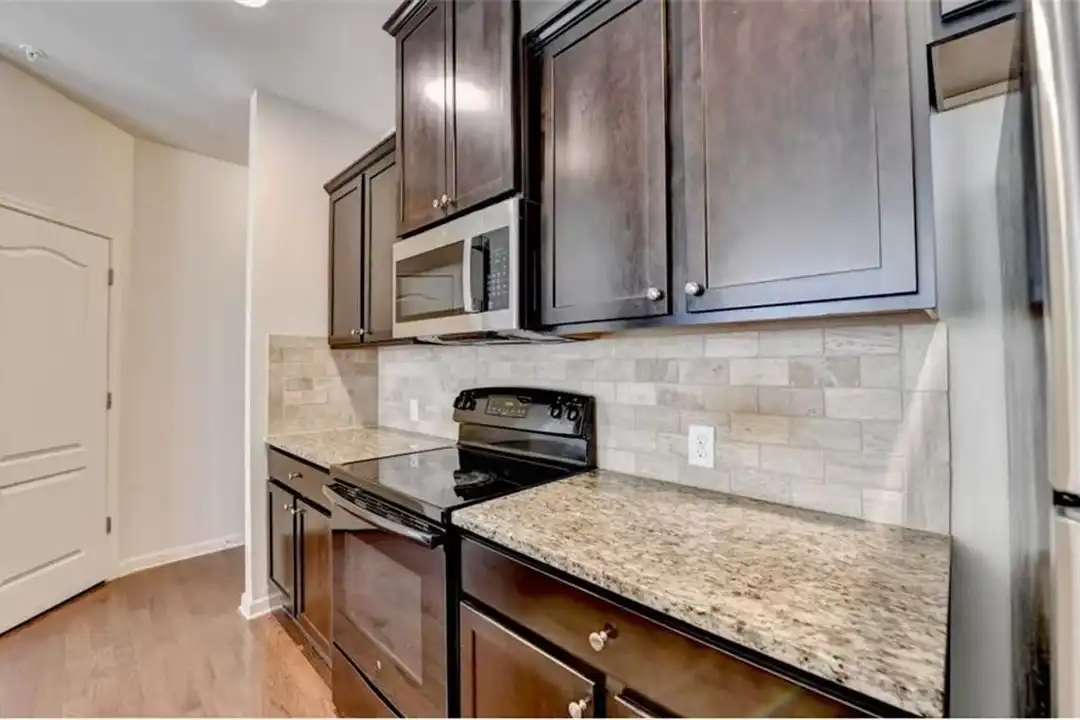 2273 Spicy Pine Dr - More