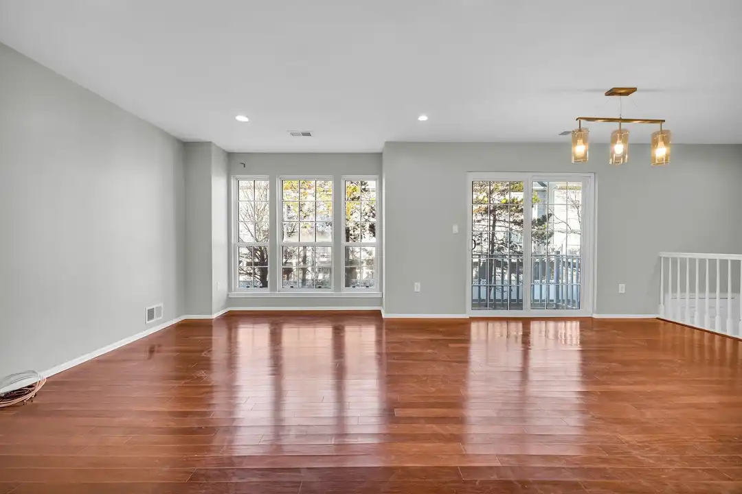 Apartment in Jersey City - View 5