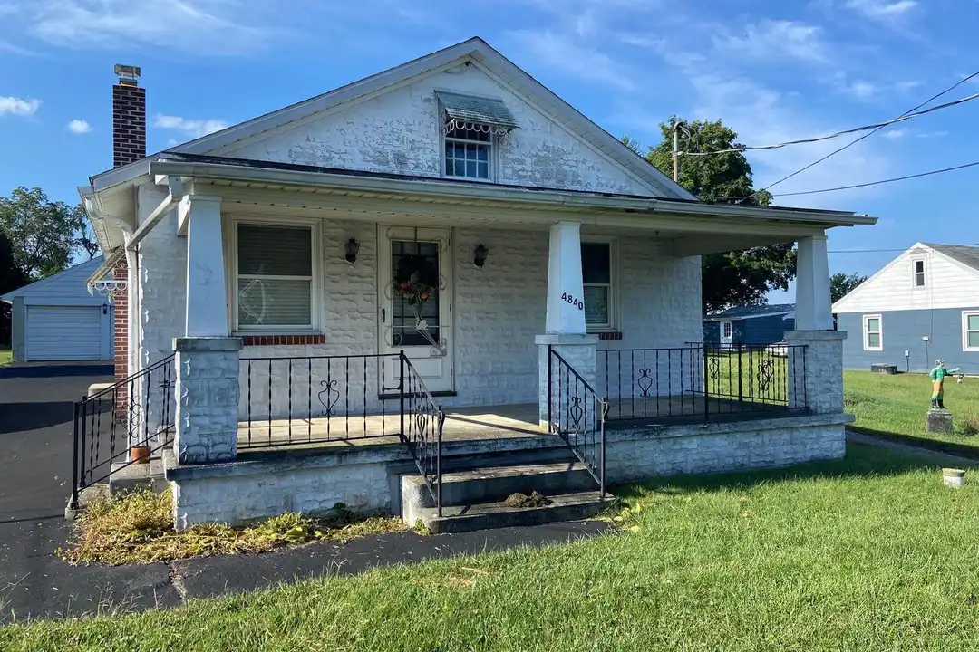 4840 Lehman Rd – photo 1 of 10
