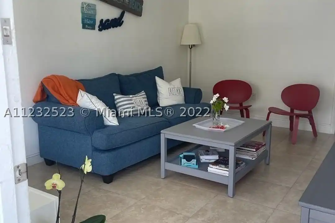 100 Sunrise Dr #25 - View 4