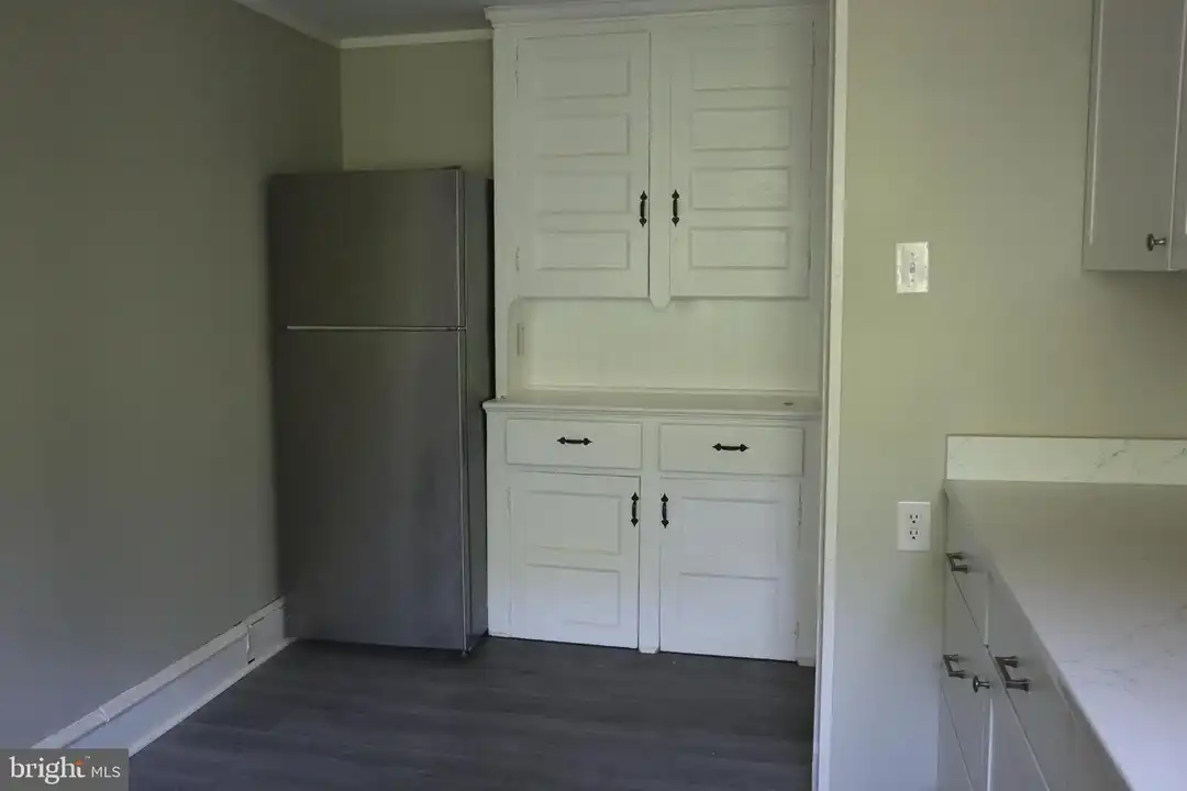 101 E Main St unit 3F - View 4