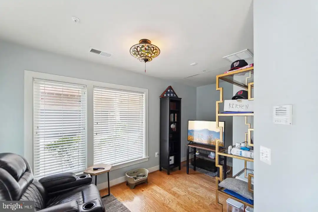 16223 Decker Pl - View 4