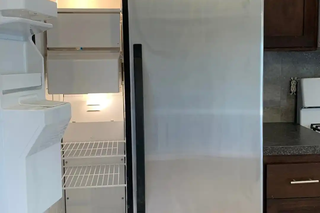 141 Constitution Ave - View 6