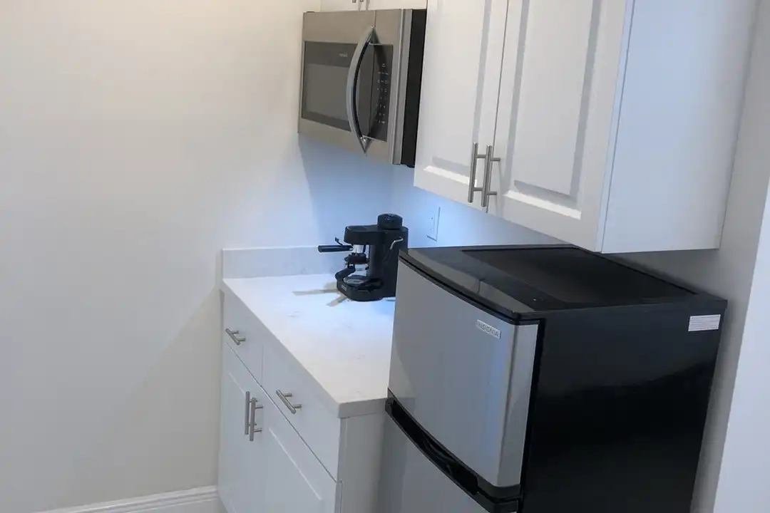 8755 SW 54th Terrace - View 2