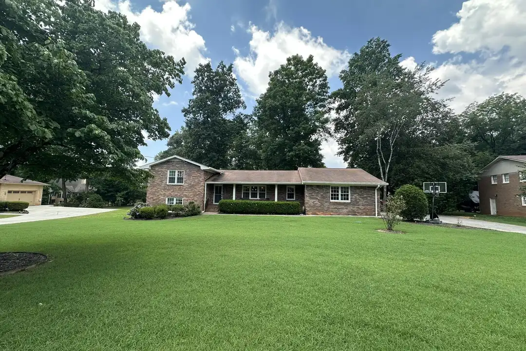 2653 Club Valley Dr NE - View 2