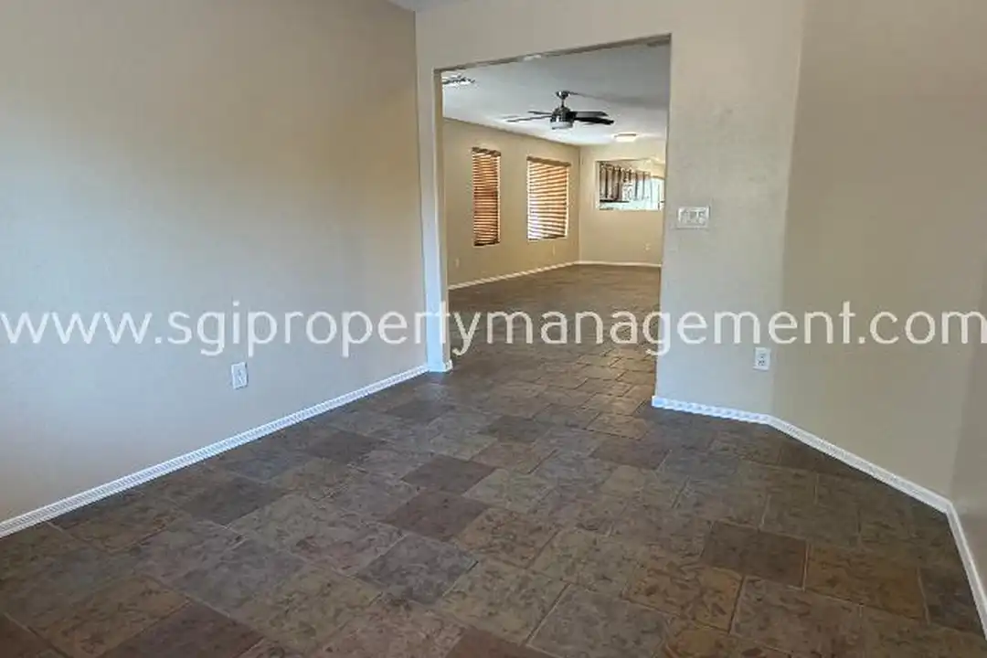 383 E Anastasia St - View 6