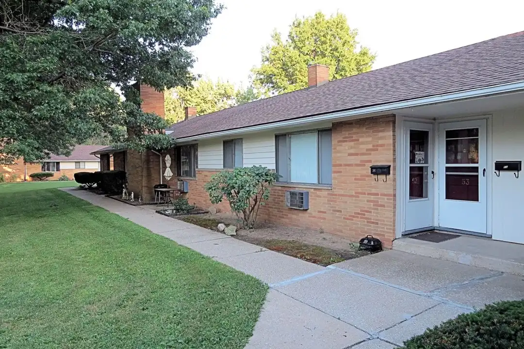 5907 Woolman Ct unit 15 – photo 1