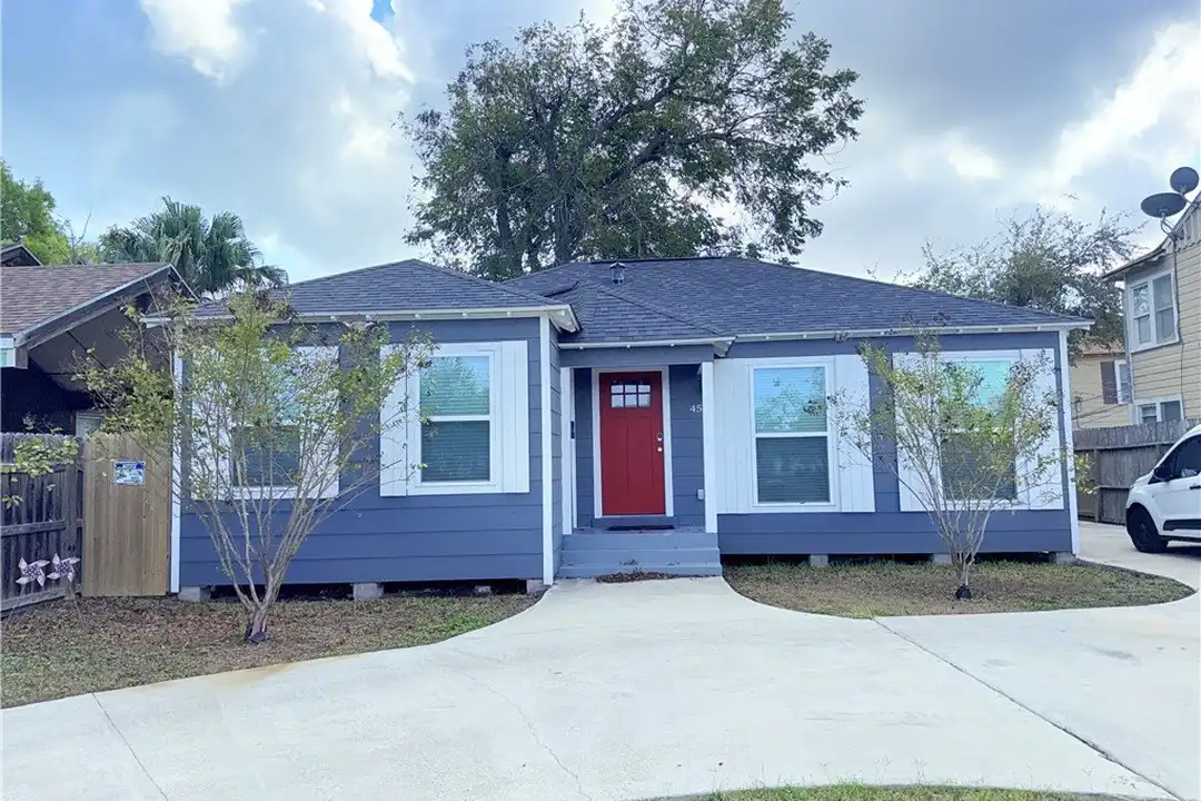 455 Louisiana Ave – photo 1