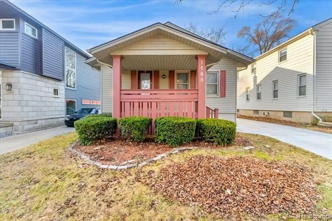 1188 Ruffner Ave – photo 1