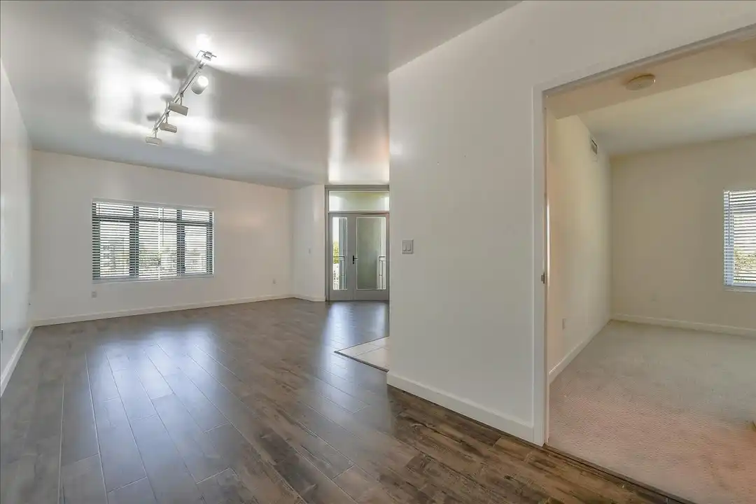 175 W St James St unit # 508 - View 2