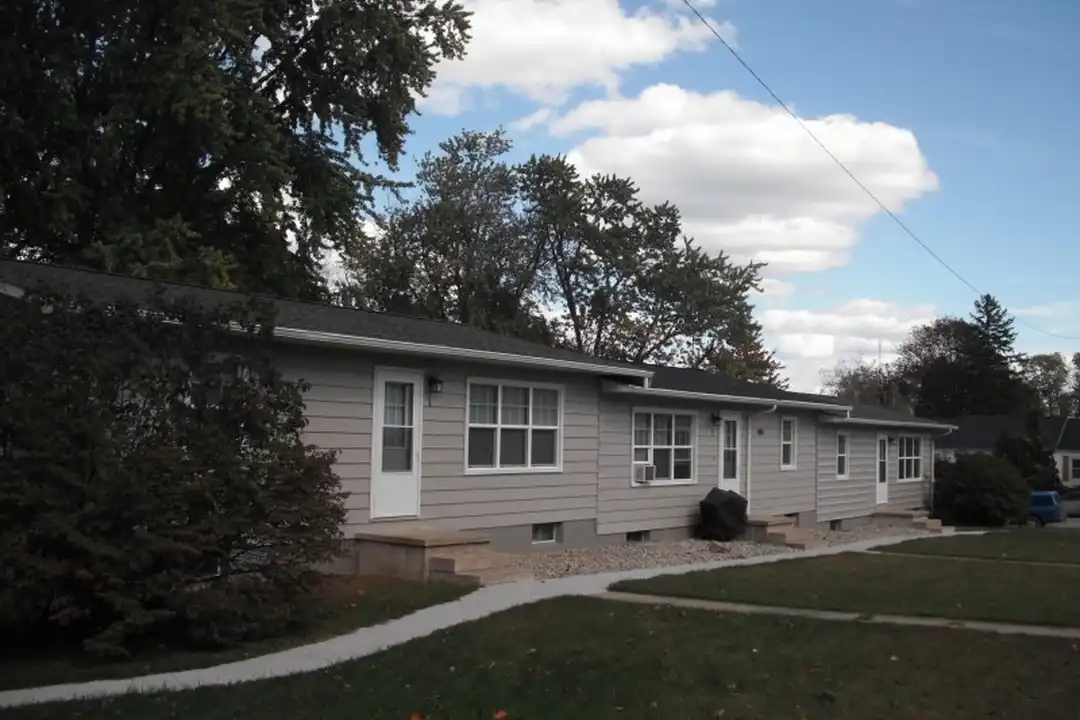 425 Oak St unit # 6 - More