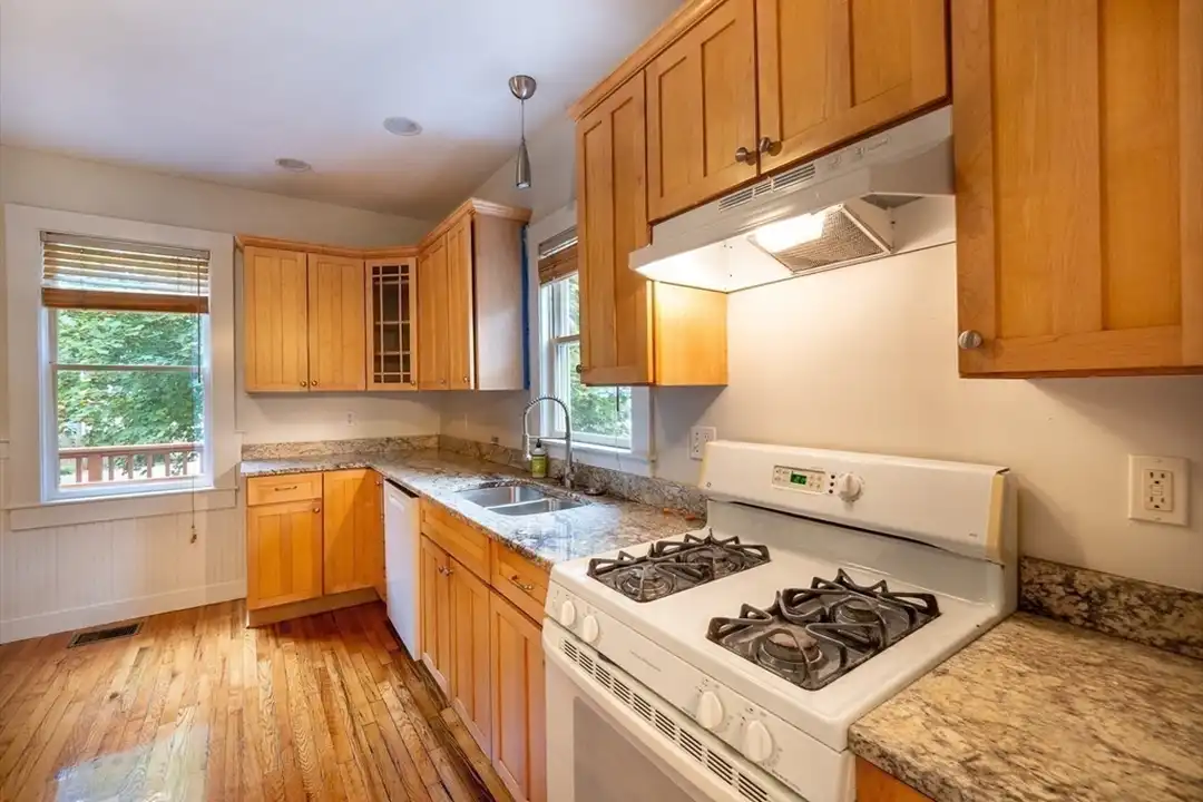 12 Adella Pl – pohled 5