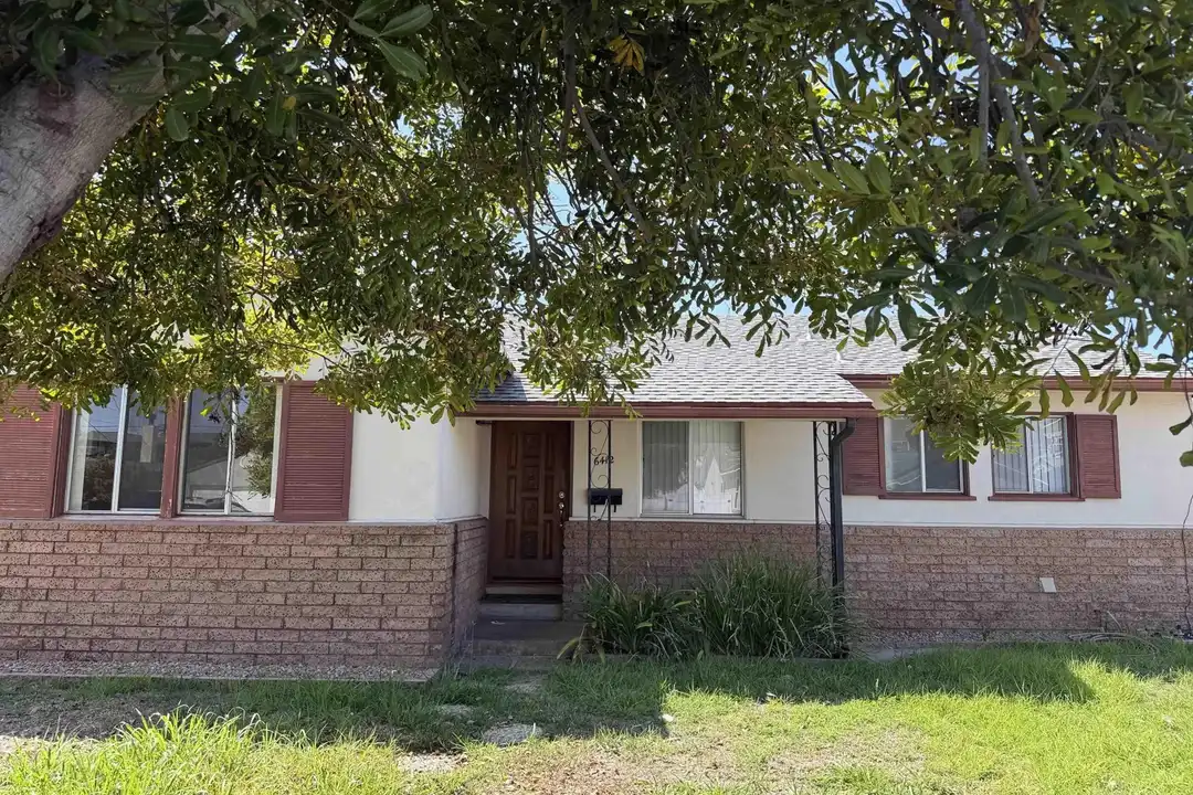 6412 Clara Lee Ave – photo 1