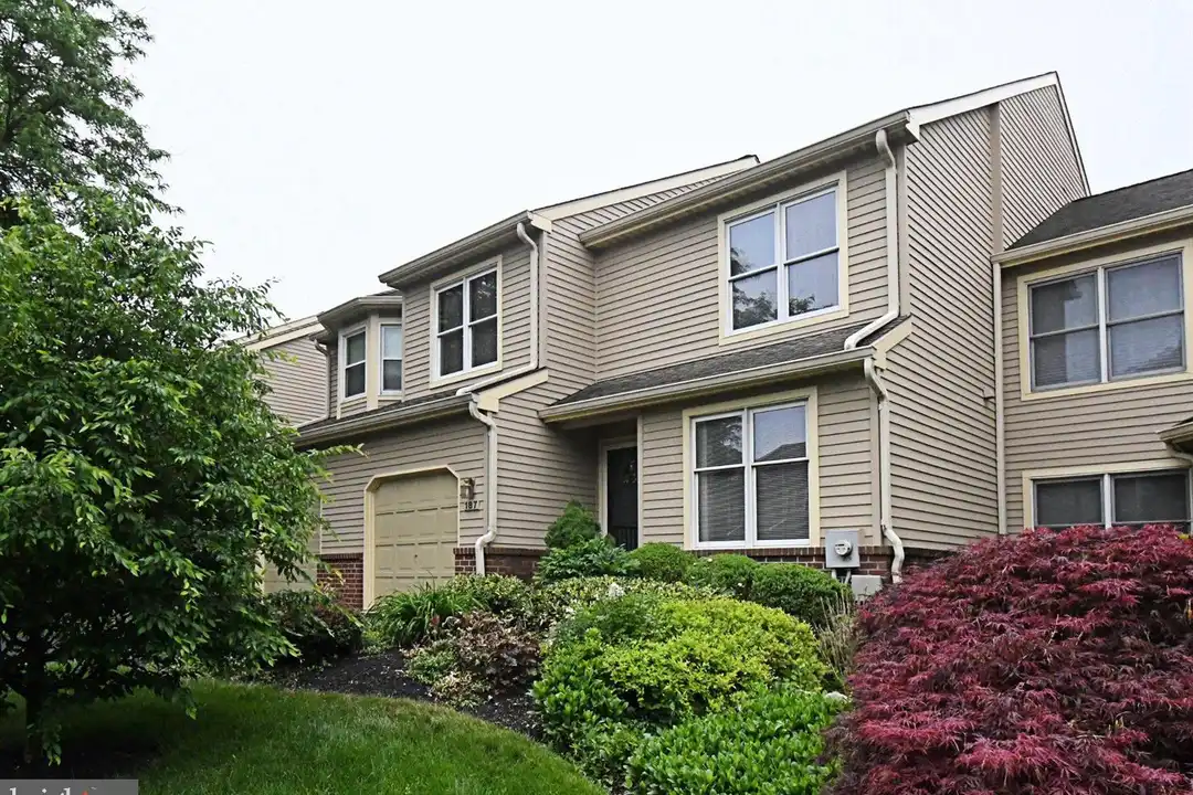187 Pinecrest Ln – photo 1