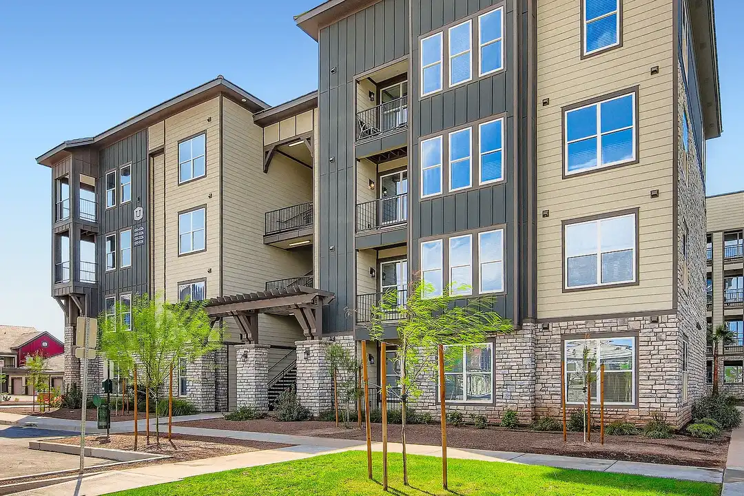 Agave Ranch Modern Apartments - View 5