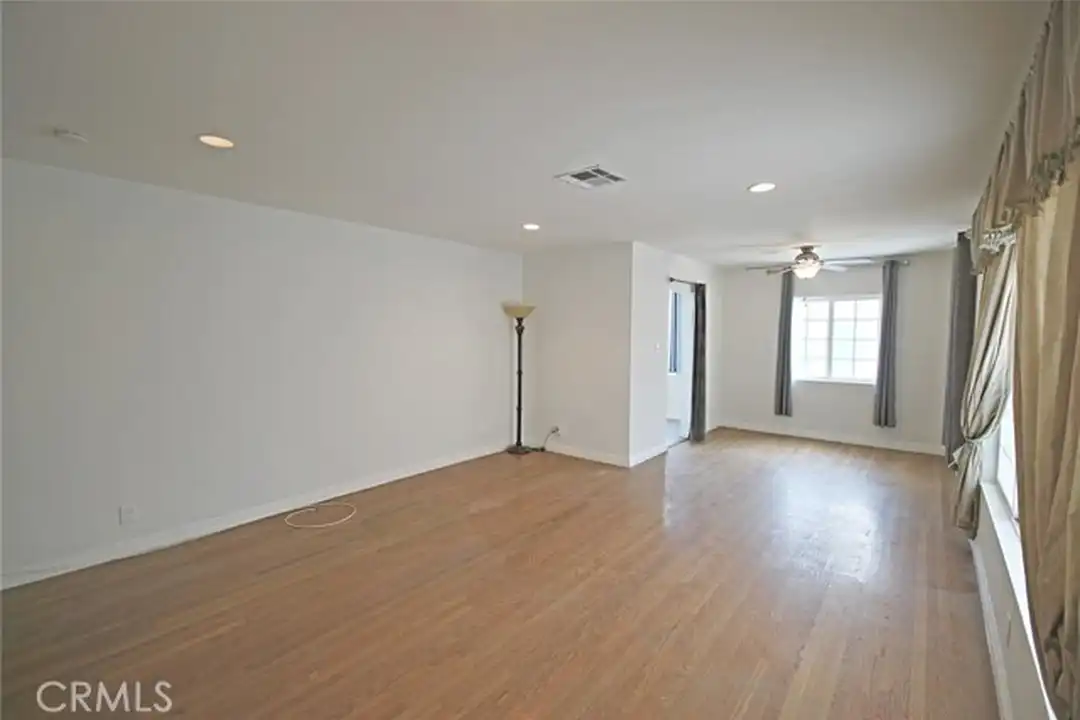 House in Los Angeles - View 5