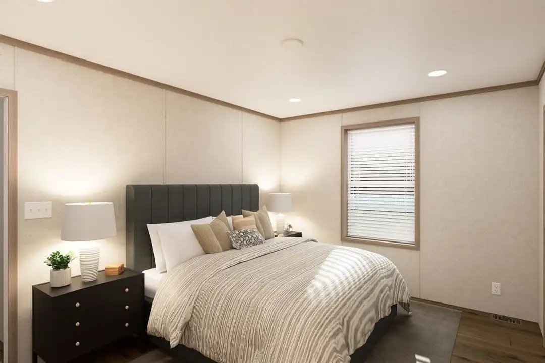230 Whittlesey Ave #6 – photo 1 of 11