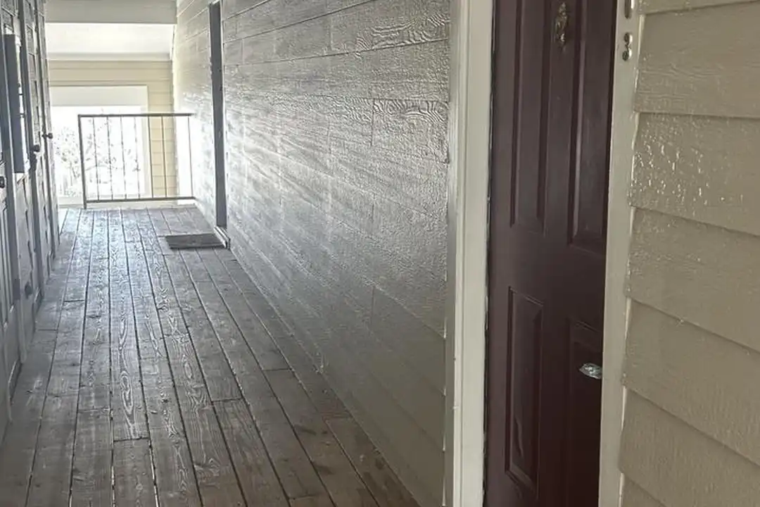 21026 Timber Ridge Terrace unit 303 - View 5