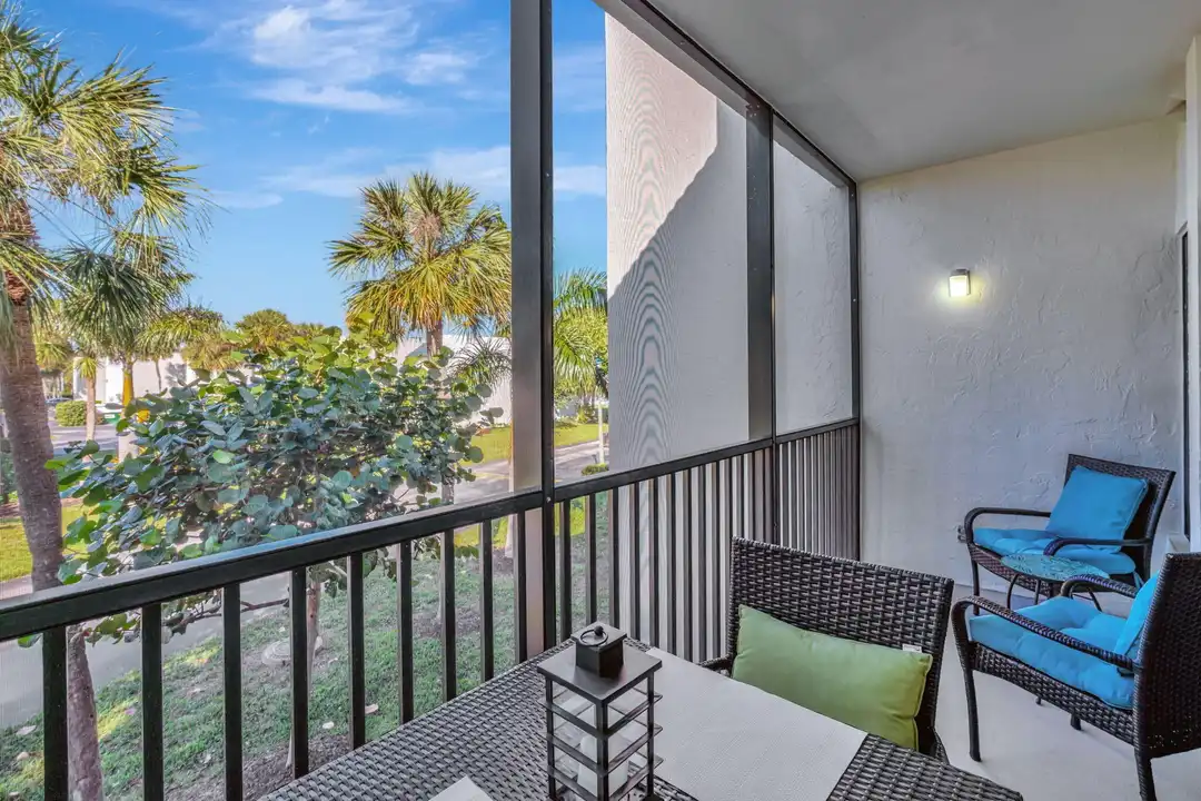 1605 S US Hwy 1 #V6-205 - View 4