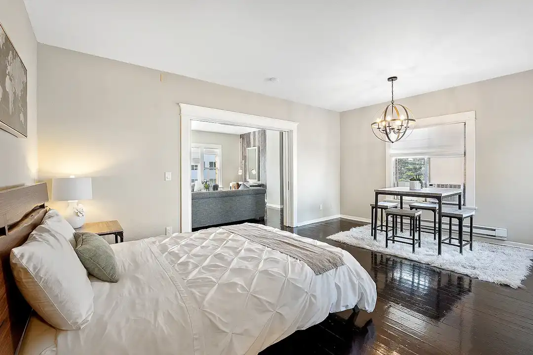 330 Cedar Avenue – photo 1