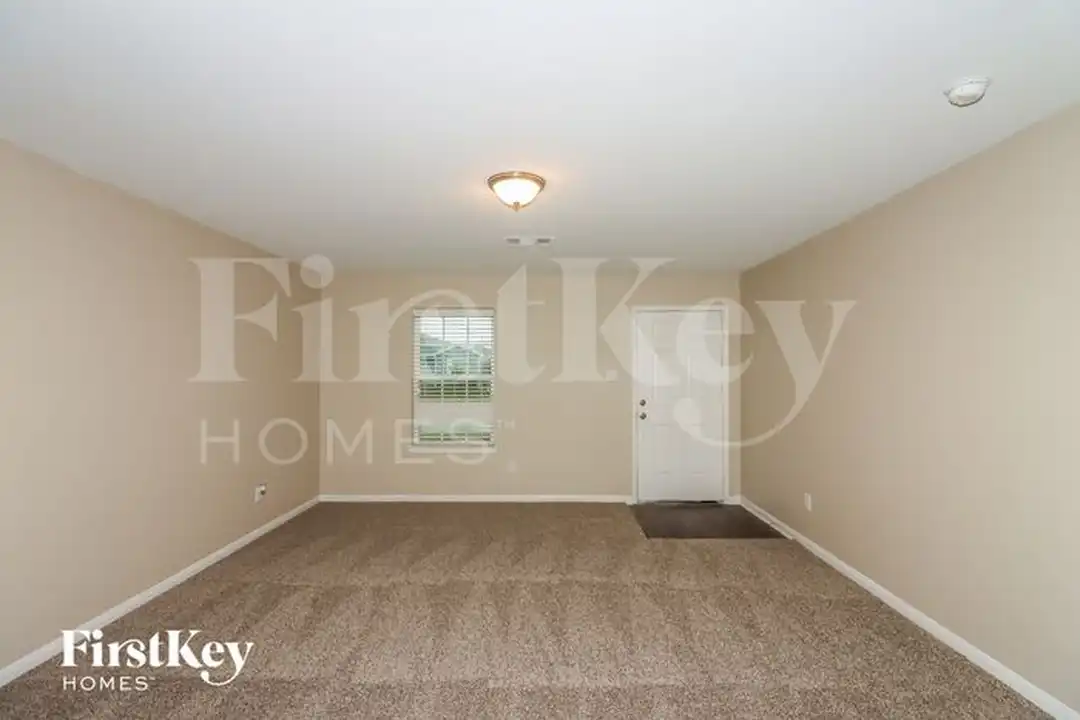 8015 Distant Harbor Rd - View 3