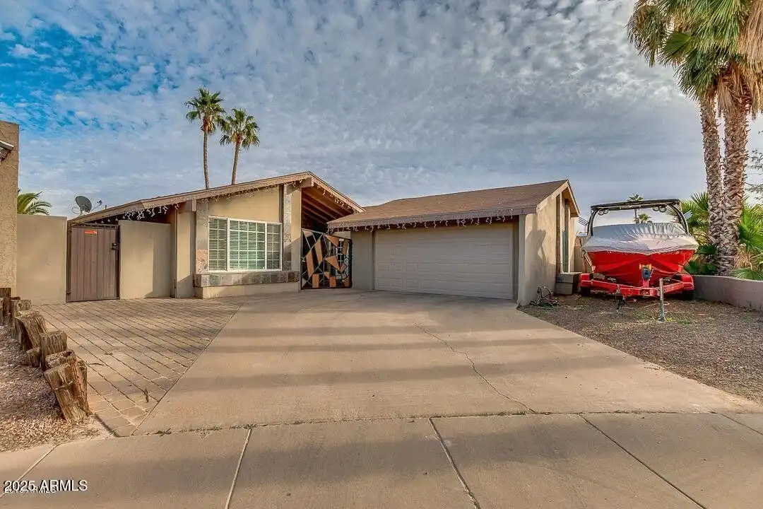 2201 N 87th Way - View 2