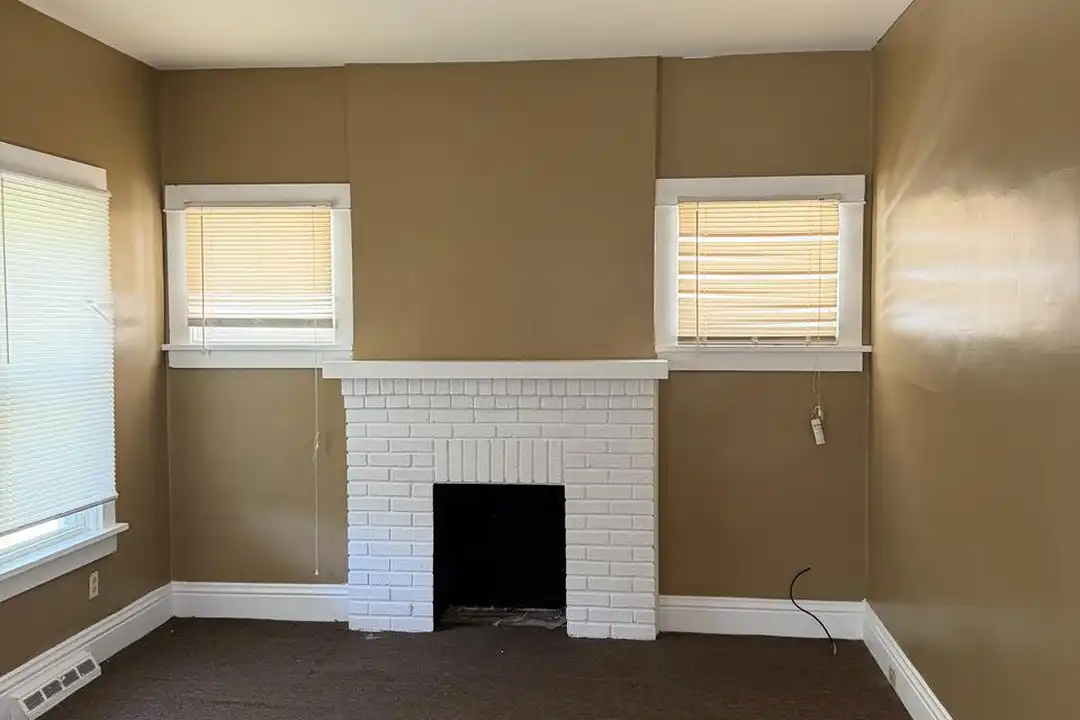 10010 Parkview Ave – photo 1