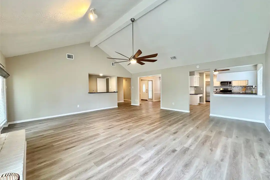 1514 Park Meadow Dr - View 3