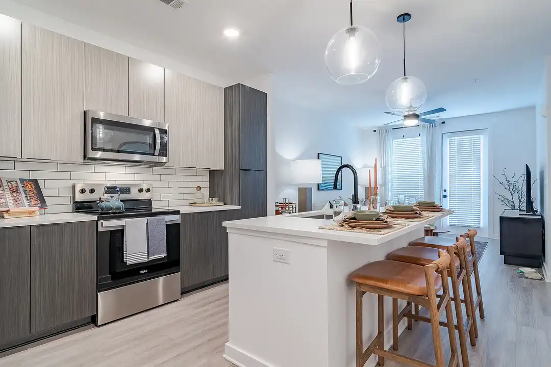 BRYKS Upper Westside – photo 1