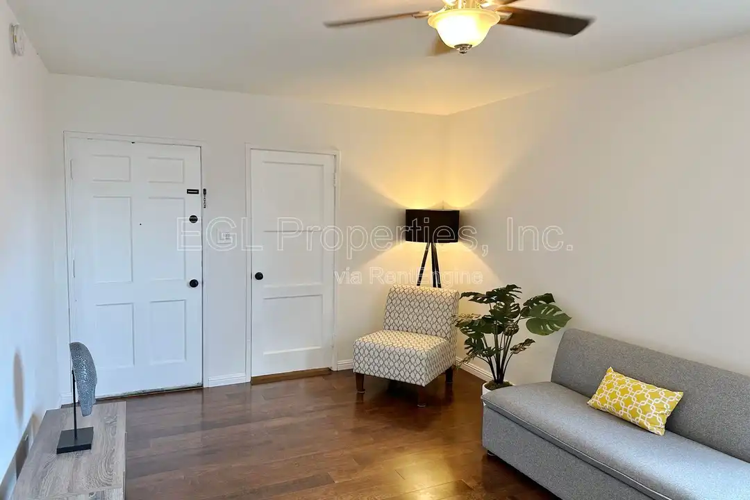 5122 Lemon Grove Ave - View 4