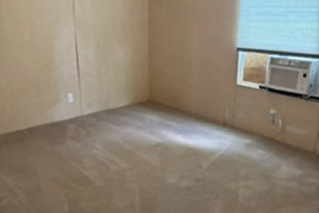424 Alverson Rd - View 5