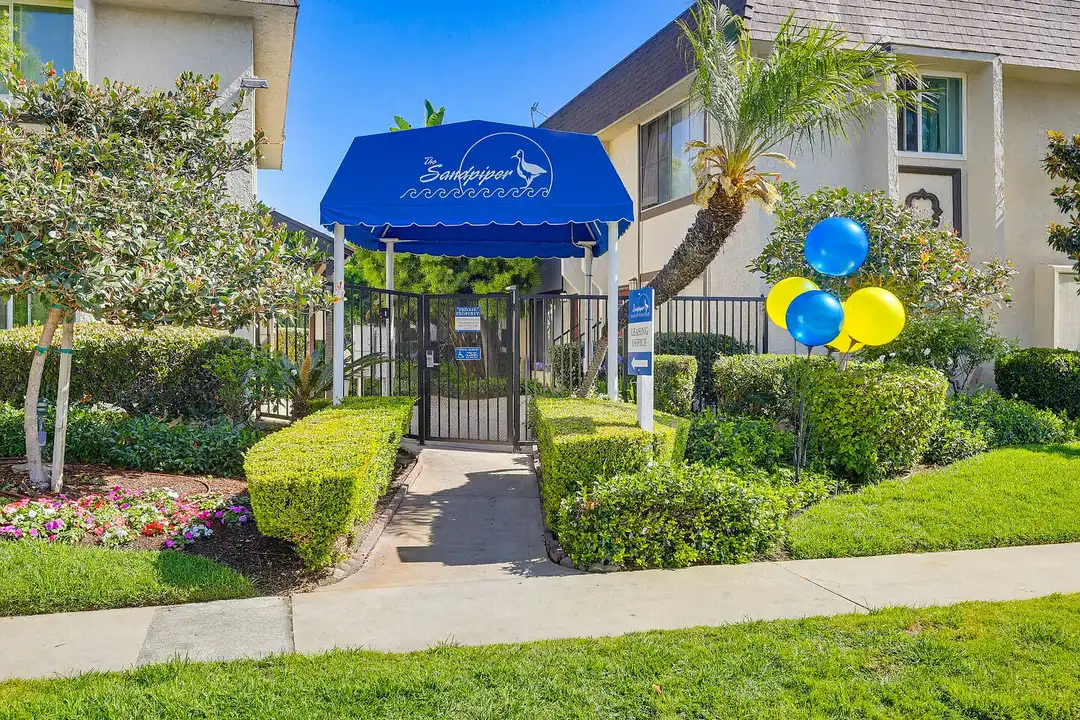 Sandpiper Apartments - View 2