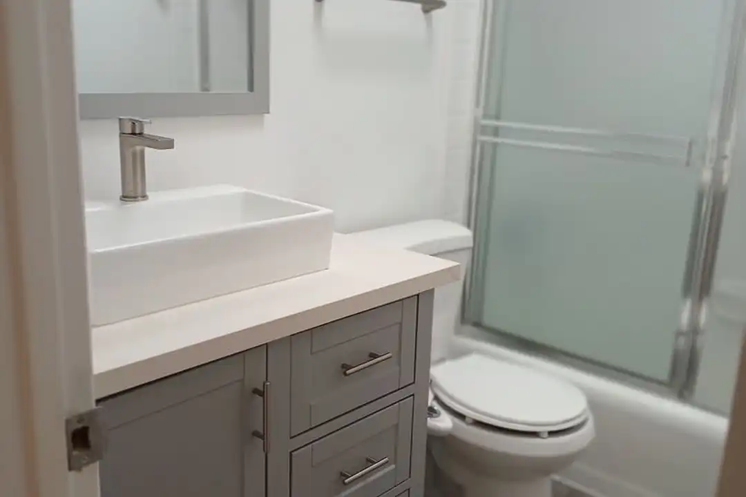 1920 Manning Ave unit #6 - View 4