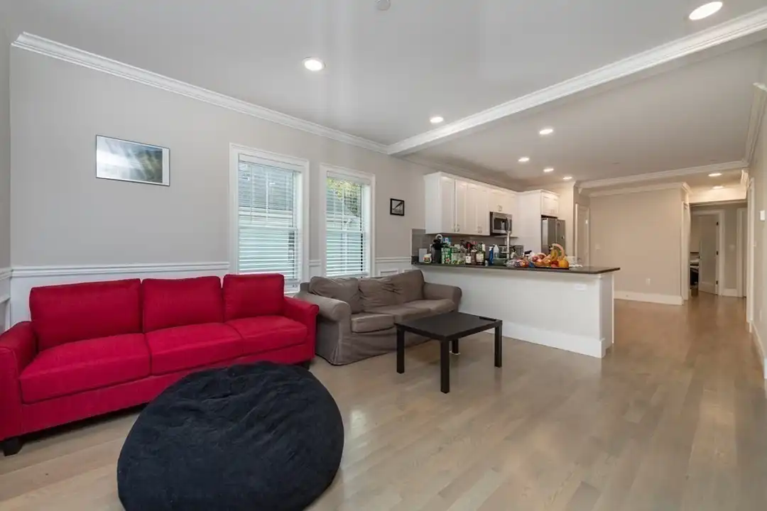 26 Arlington St unit 3 – pohled 6