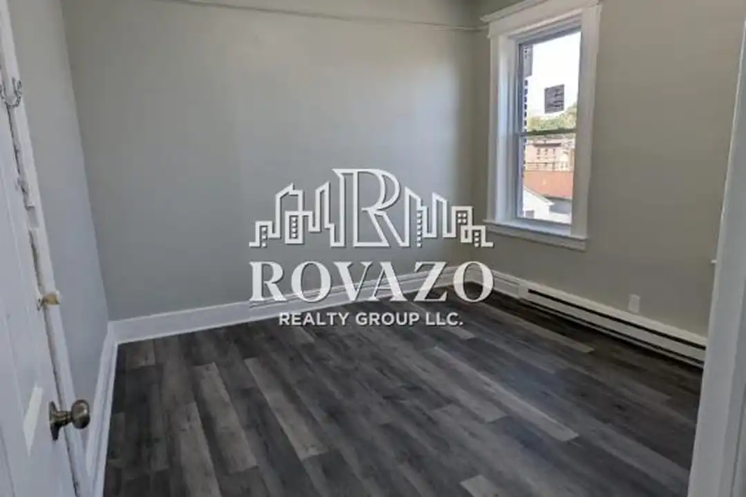 64 Summer Ave unit 15 - View 3
