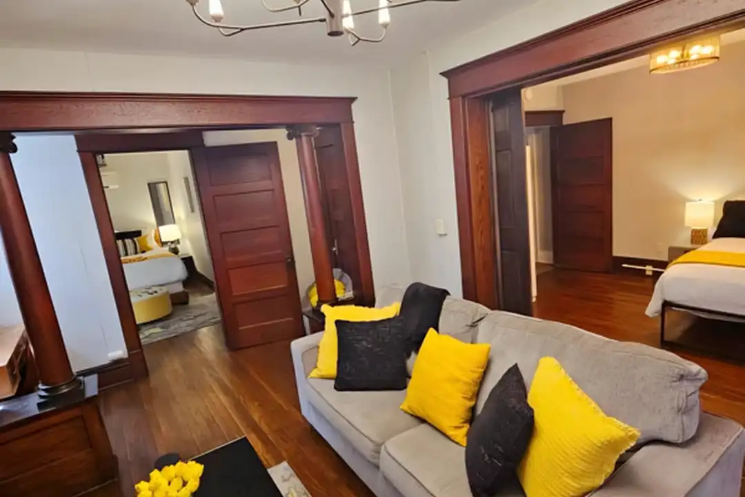 511 2nd St unit 1 – photo 1