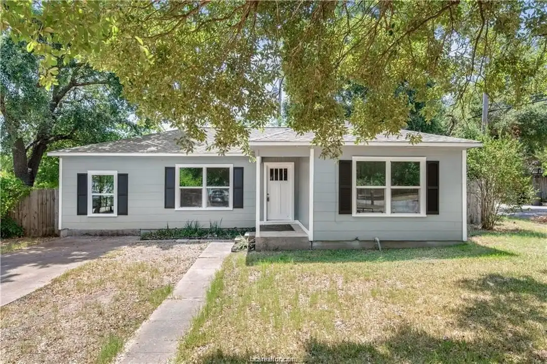 401 Dunn St – photo 1