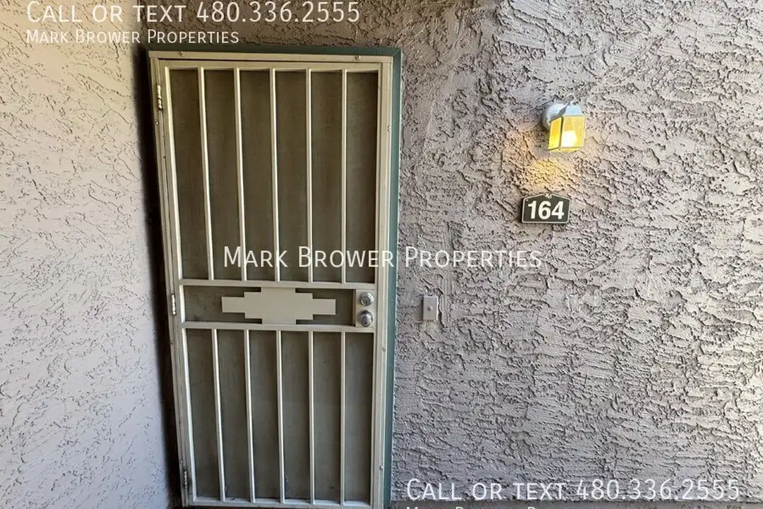 623 W Guadalupe Rd - View 2