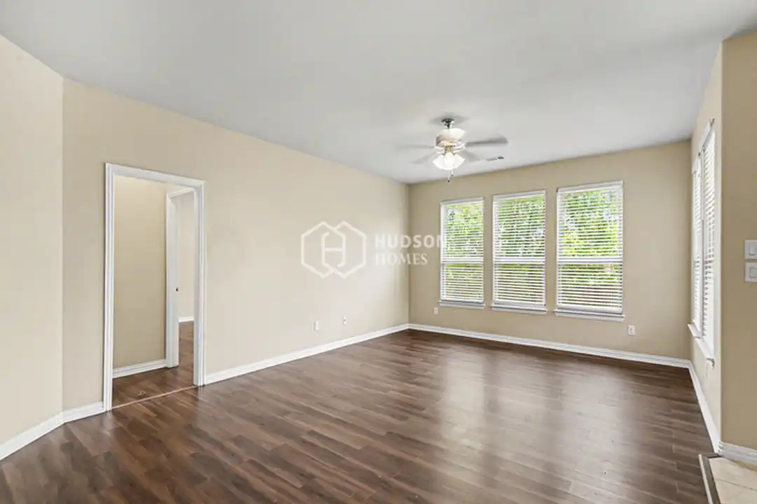 House in Fort Worth, Tarrant County - View 4
