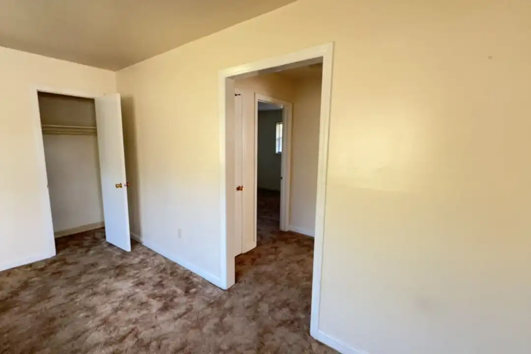 1041-1043 Jeanette Ave unit 1041 - View 6
