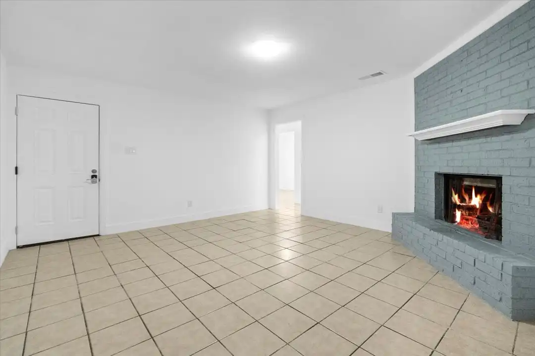 House in Balch Springs - View 4