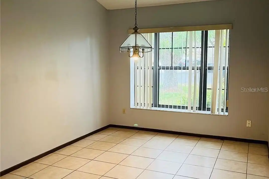 House in Orlando - More